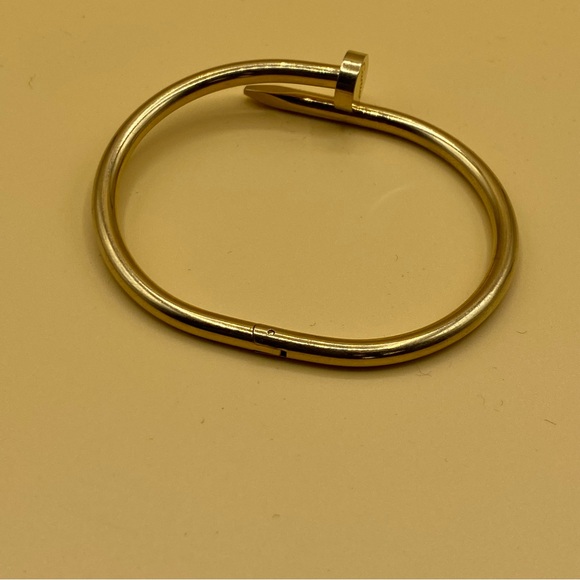 Elegant Gold Nail Bracelet - Picture 2 of 5